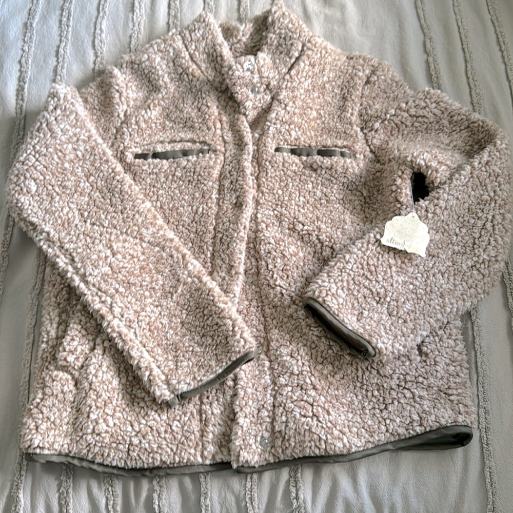 NWT Altr’d State Snap Button Bomber Faux Fur Jacket